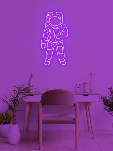 ASTRONAUT SIGN | COOL SIGNS #14 | NEON LIGHTING